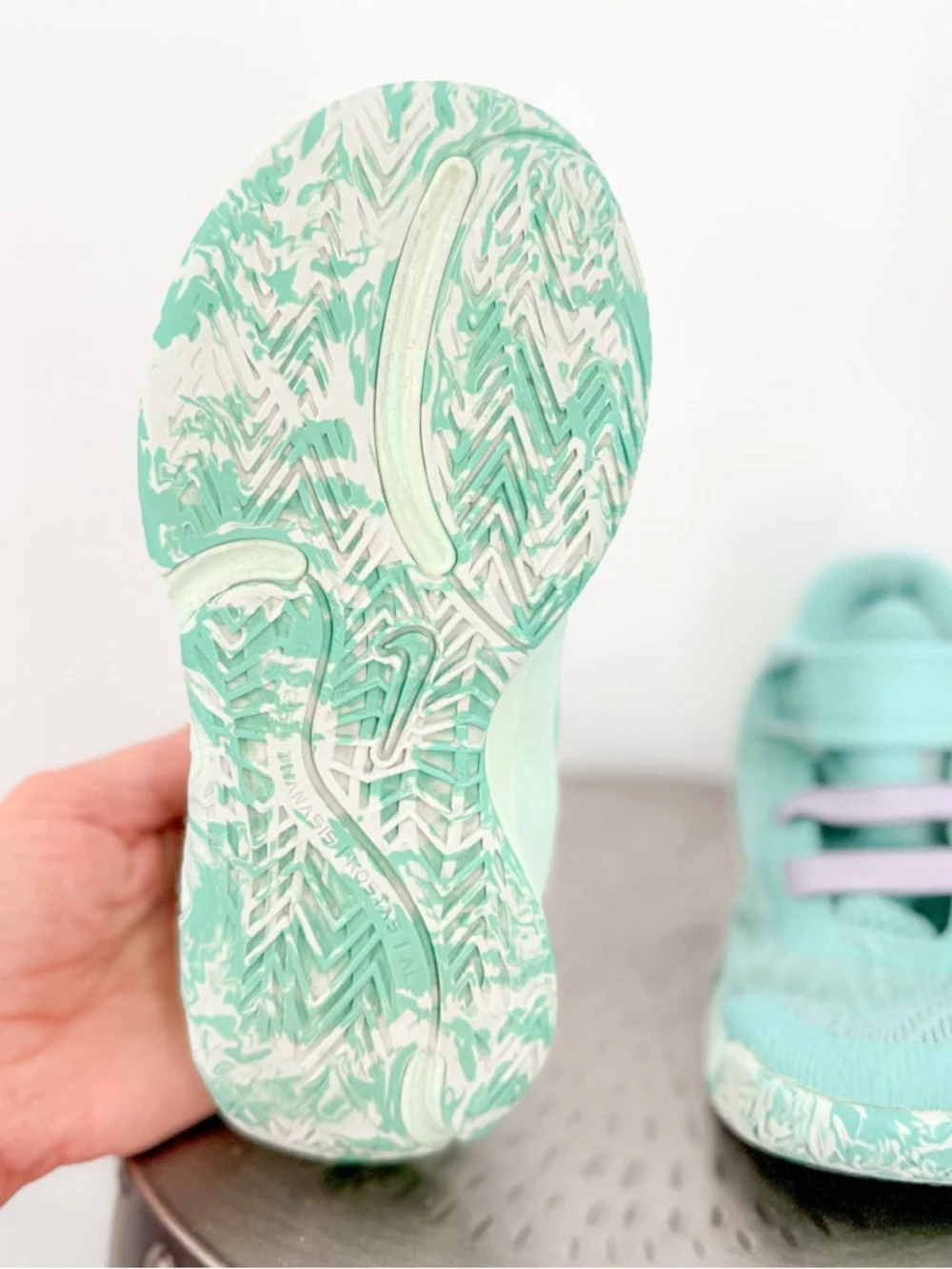 Nike Kids Sneakers in Mint with Light Purple Accents